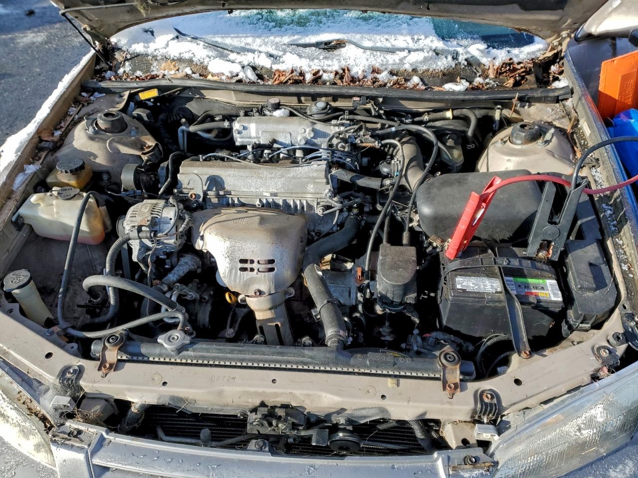 Toyota Camry Ce Image 11