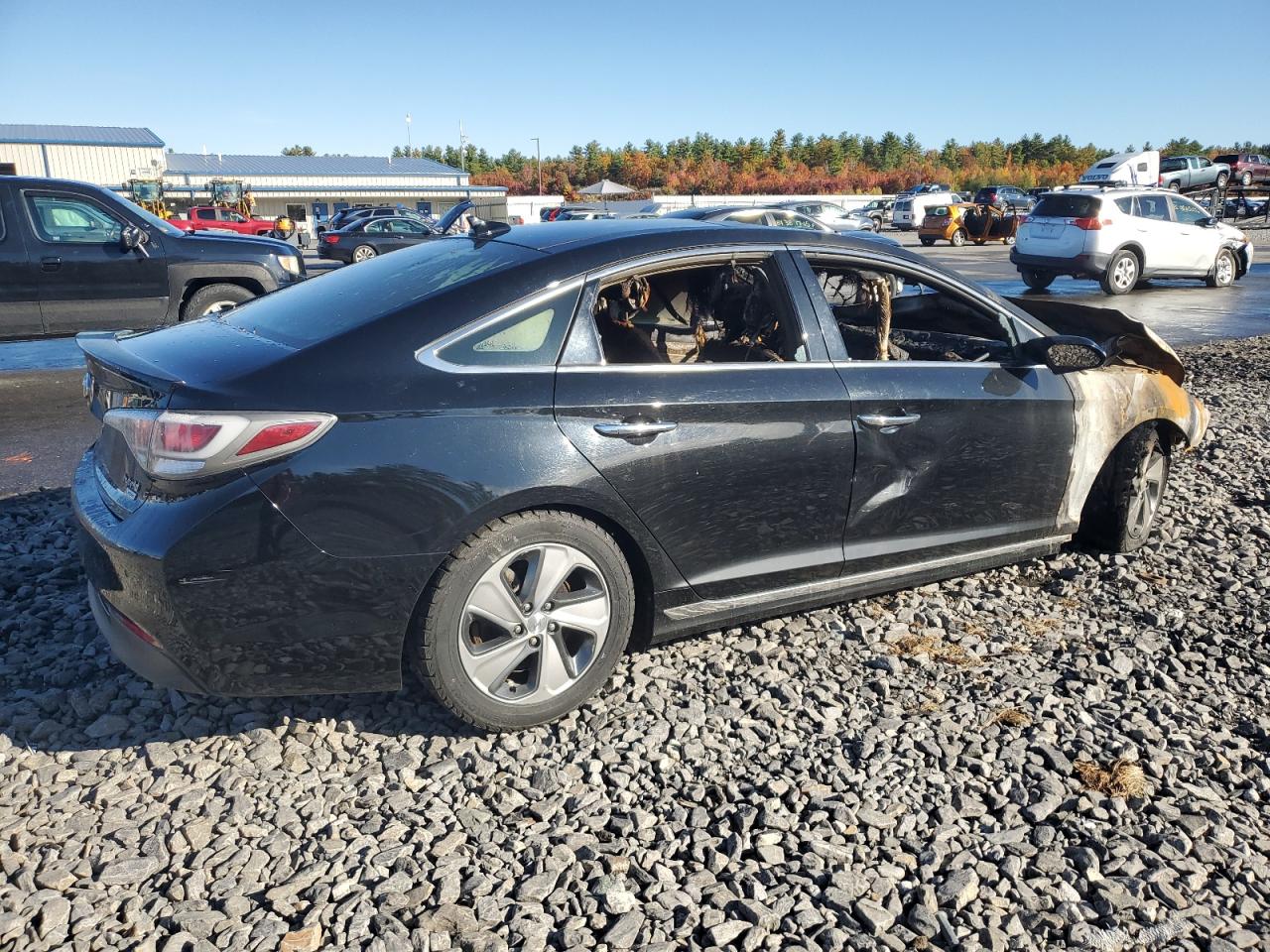 Hyundai SONATA Hybrid Image 3