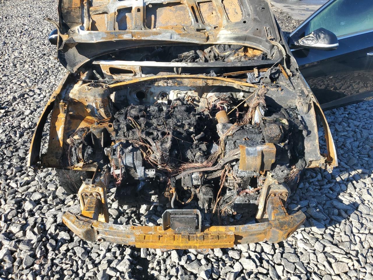 Hyundai SONATA Hybrid Image 8