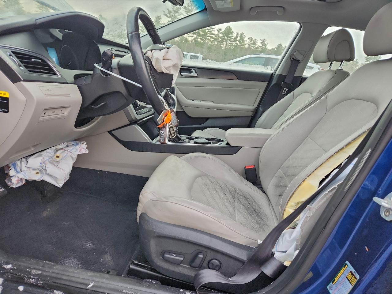 Hyundai SONATA Sport Image 2