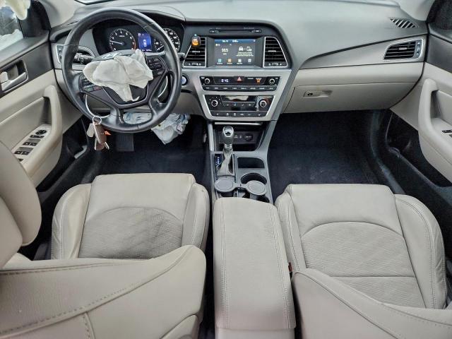 Hyundai SONATA Sport Image 6