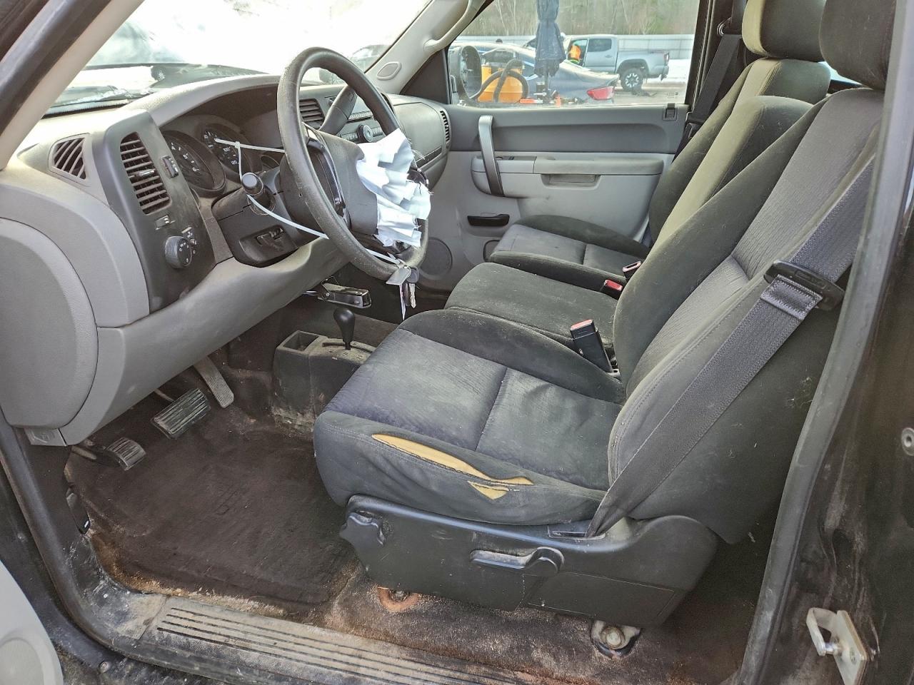 GMC Sierra K1500 Image 12