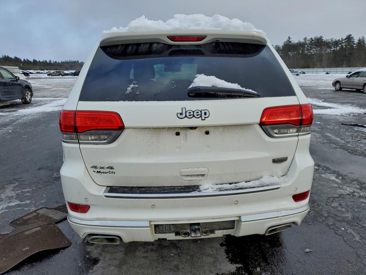 Jeep Grand Cherokee Summit Image 8