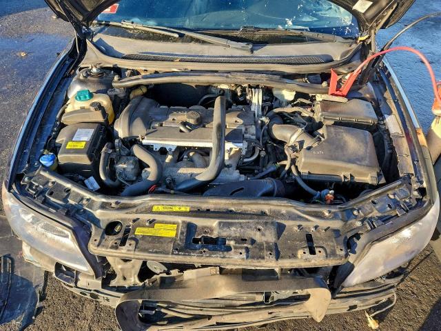 Volvo S60 2.5t Image 9