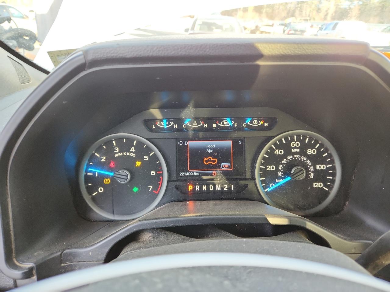 Ford F-150 Super Cab Image 12