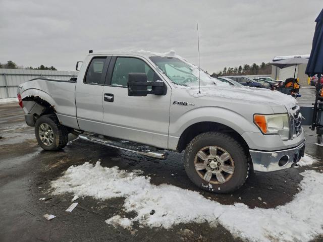 Ford F-150 Super Cab Image 10