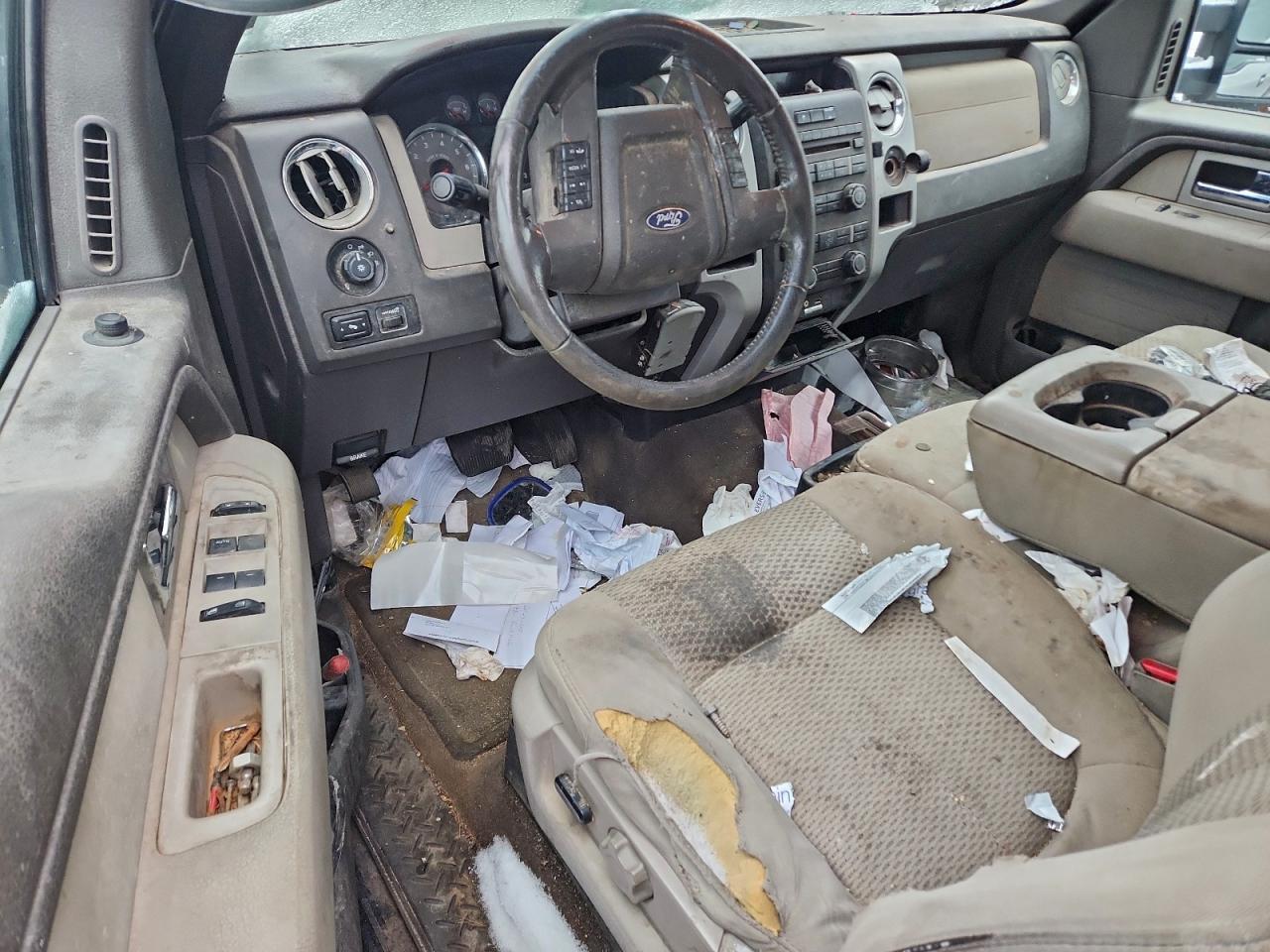 Ford F-150 Super Cab Image 4