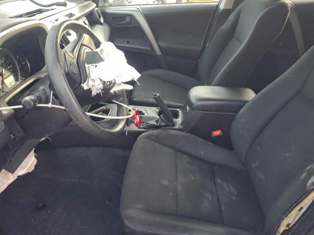 Toyota RAV4 Le Image 5