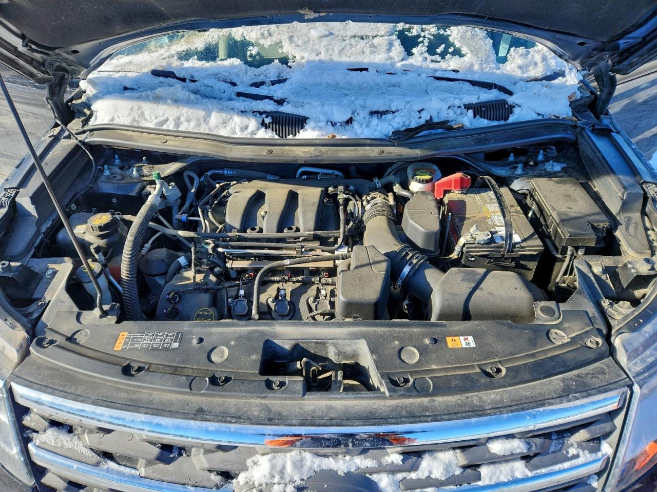 Ford Explorer Image 12