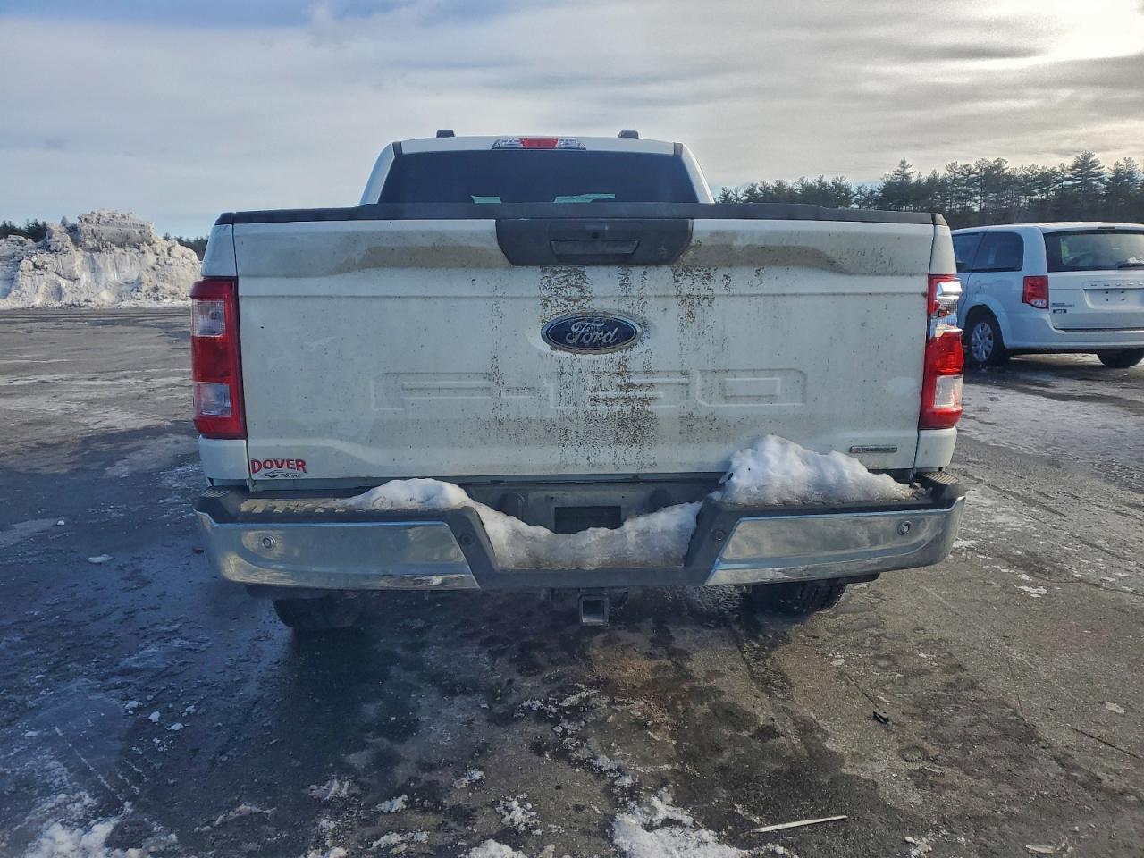 Ford F-150 Super Cab Image 9