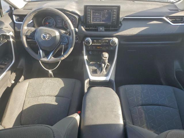 Toyota RAV4 Xle Image 12