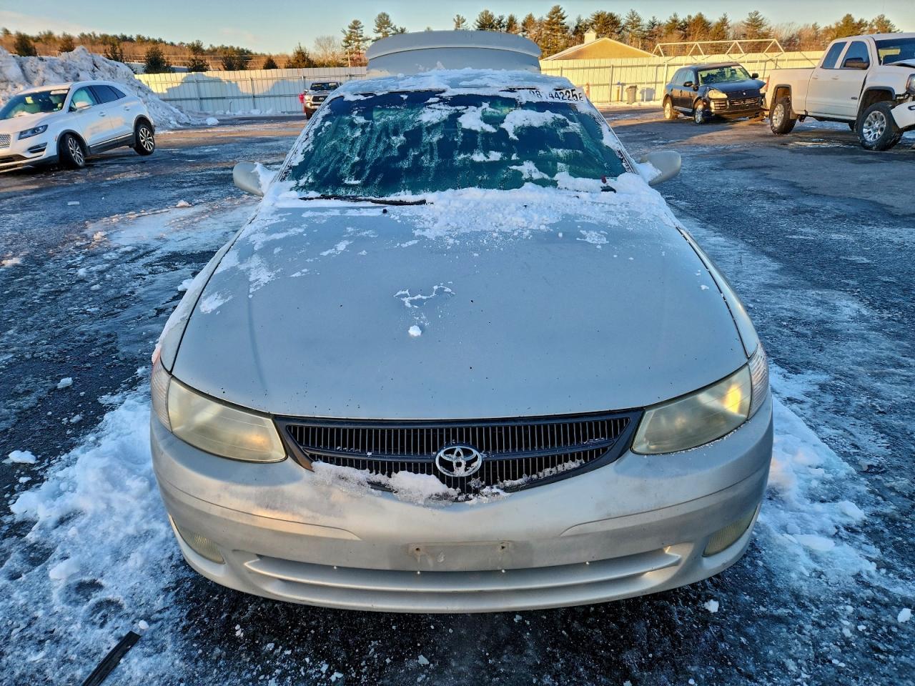 Toyota Camry Se Image 8