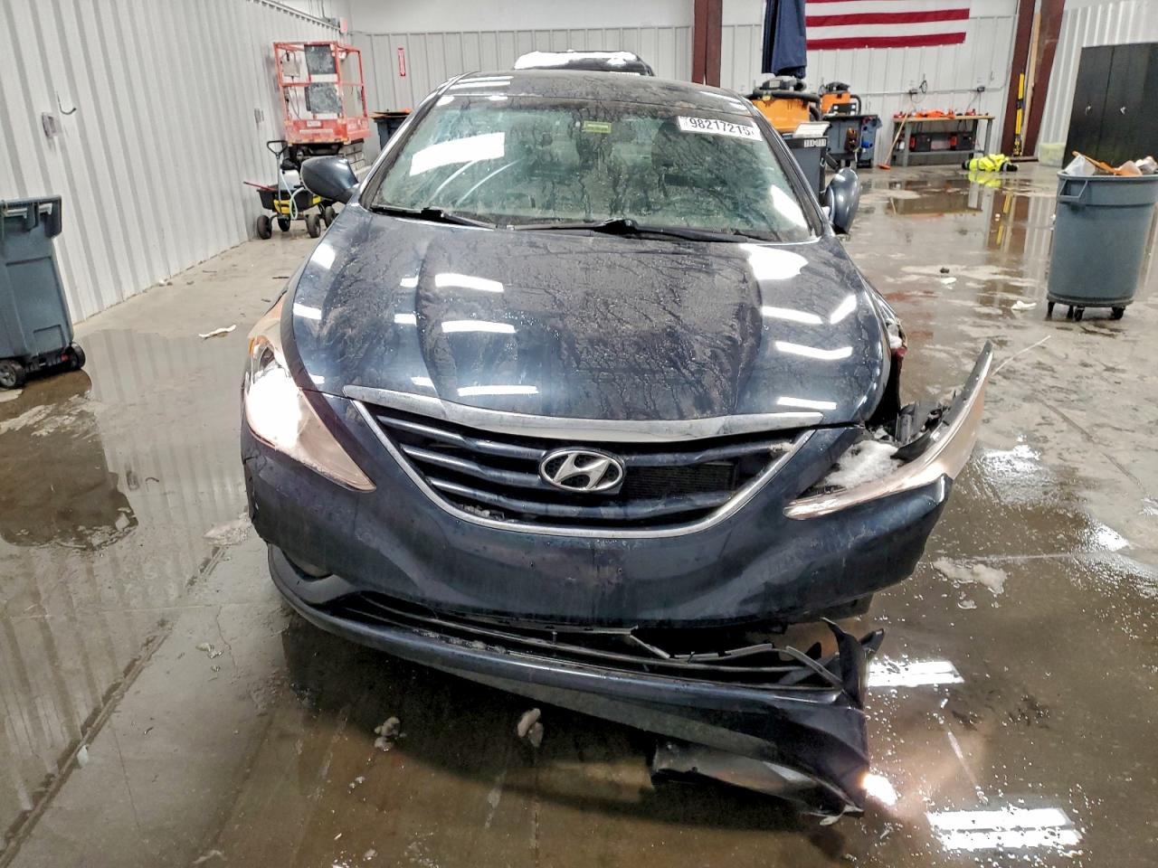 Hyundai SONATA Gls Image 4