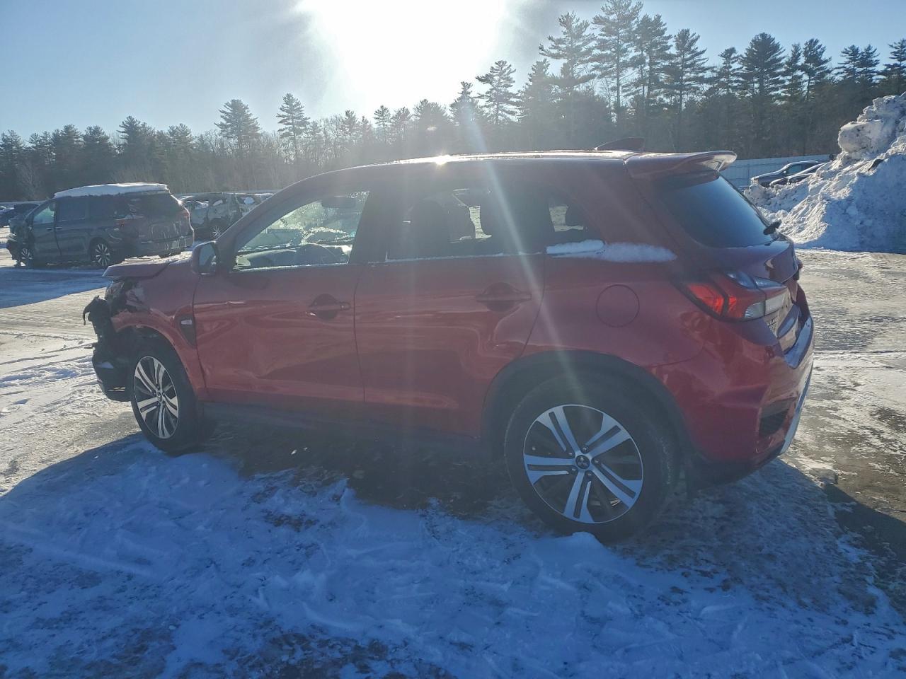 Mitsubishi Outlander Es Image 10