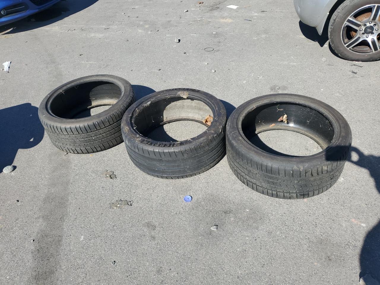 Nissan cube Base Image 3