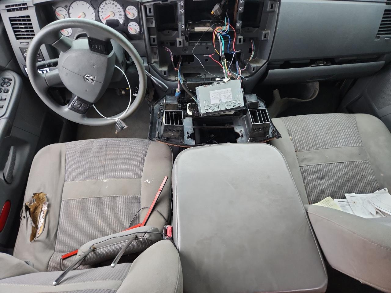 Dodge Ram 2500 St Image 5