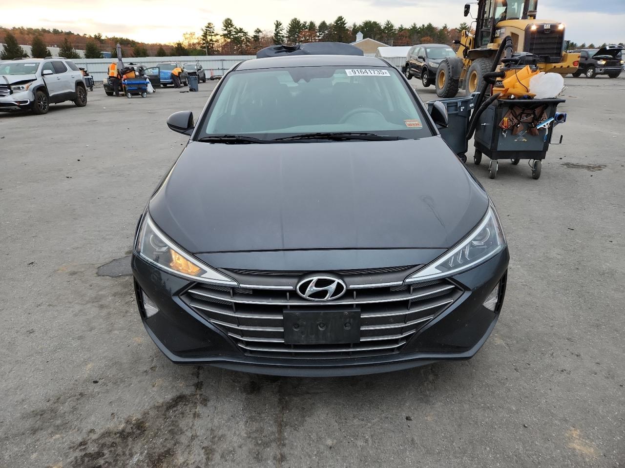 Hyundai ELANTRA Sel Image 7