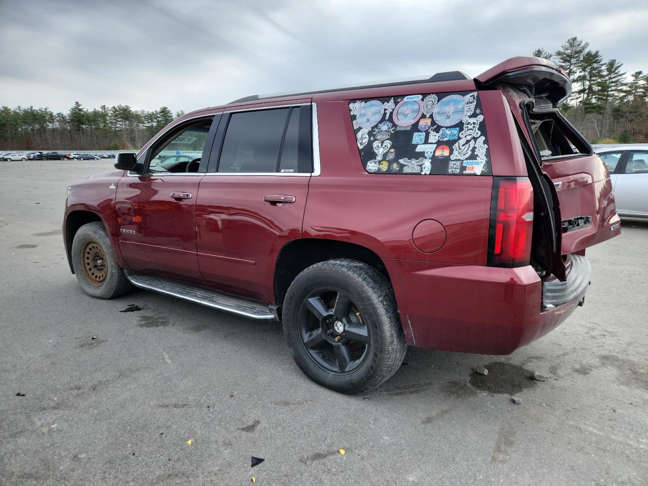 Chevrolet Tahoe K1500 Premier Image 2
