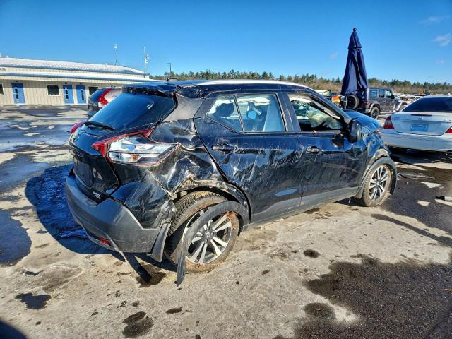 Nissan Kicks S Image 13