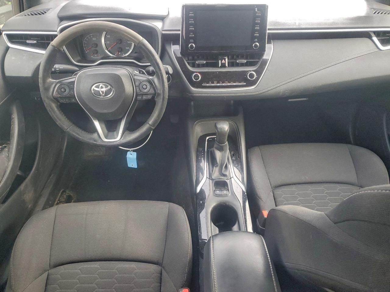 Toyota Corolla Se Image 7