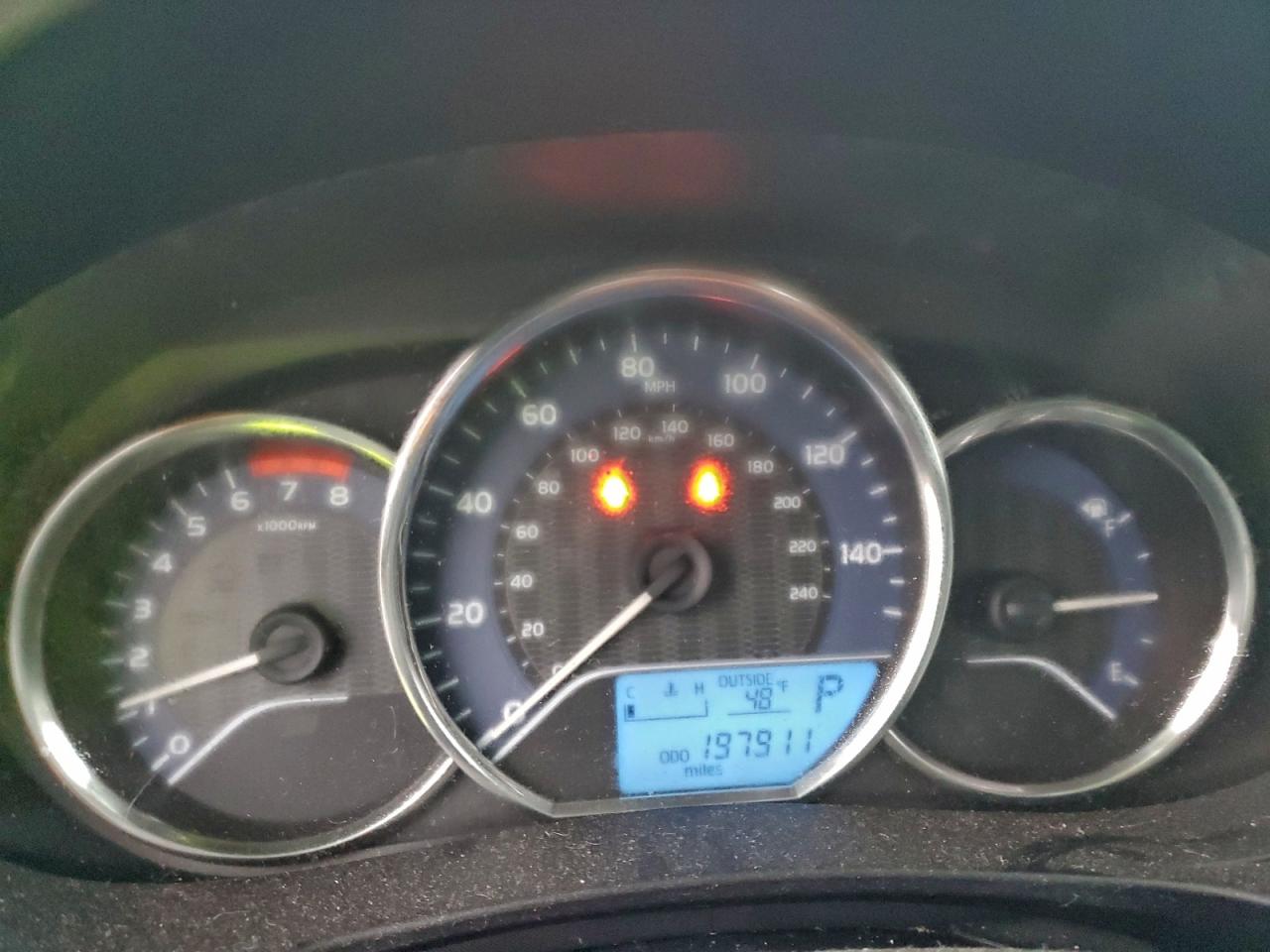 Toyota Corolla L Image 10