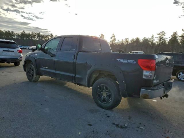 Toyota Tundra Double Cab Image 6