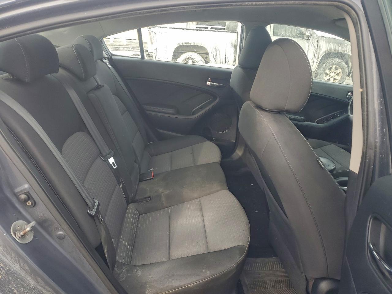 Kia Forte Lx Image 9