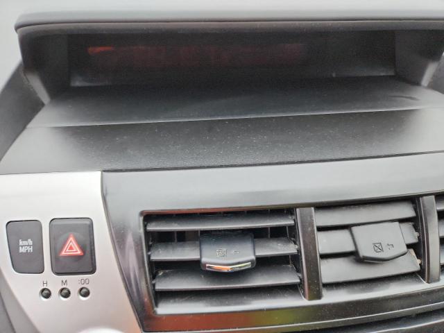 Toyota Prius Image 6