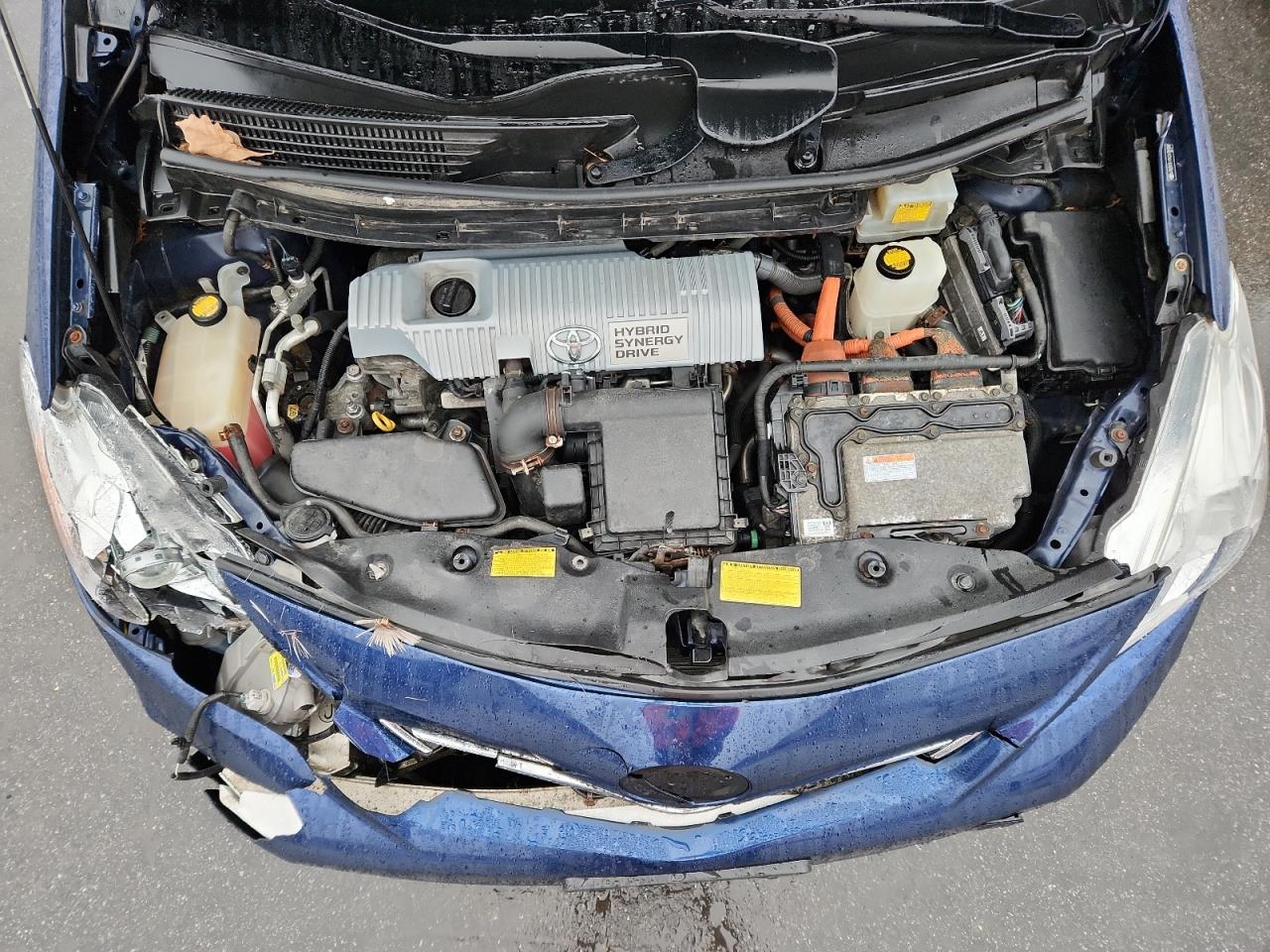 Toyota Prius Image 10