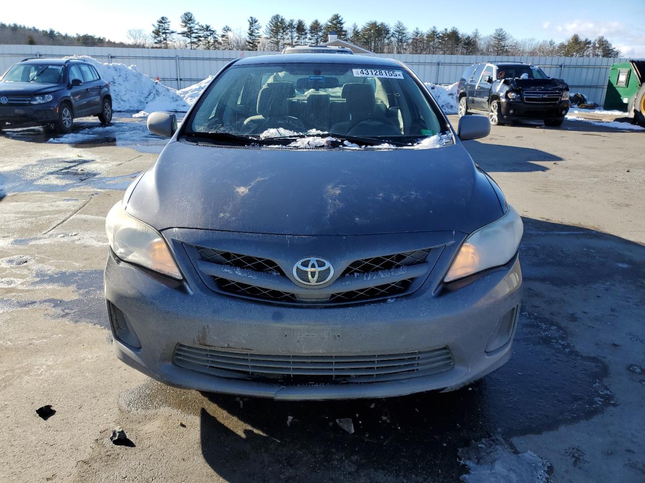 Toyota Corolla Base Image 6