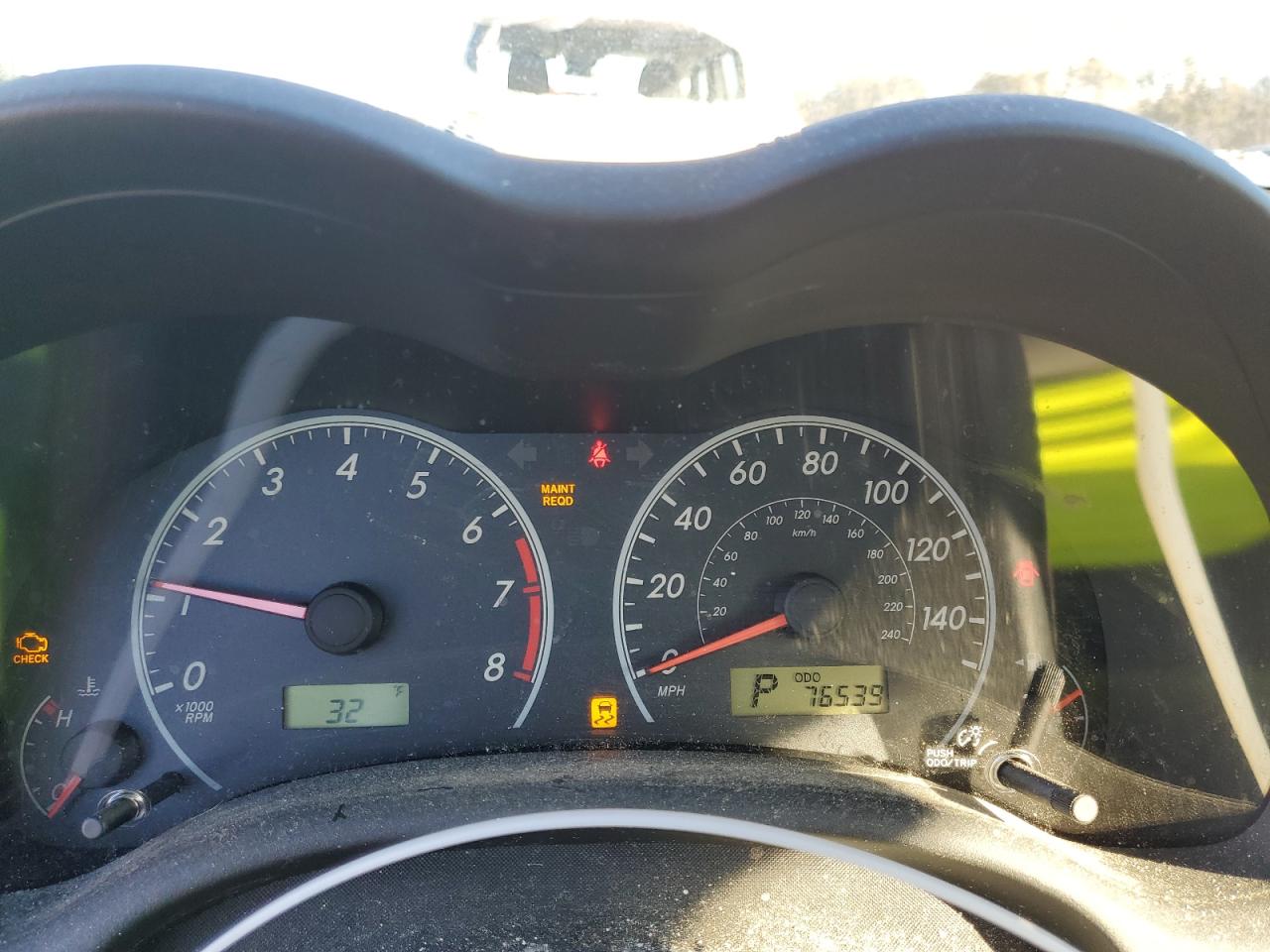 Toyota Corolla Base Image 7