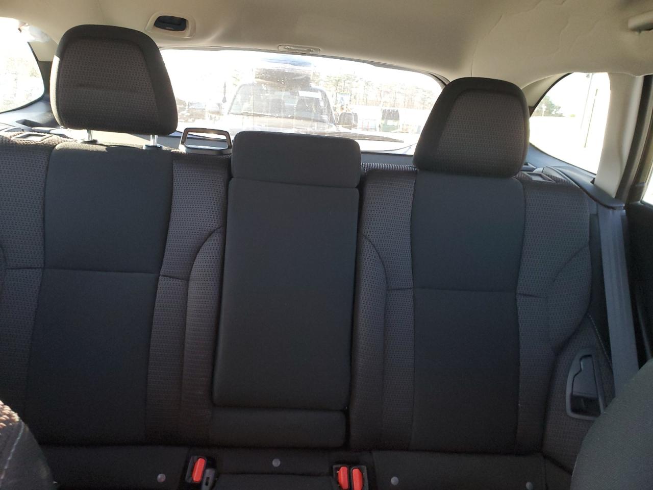 Subaru Outback Premium Image 8