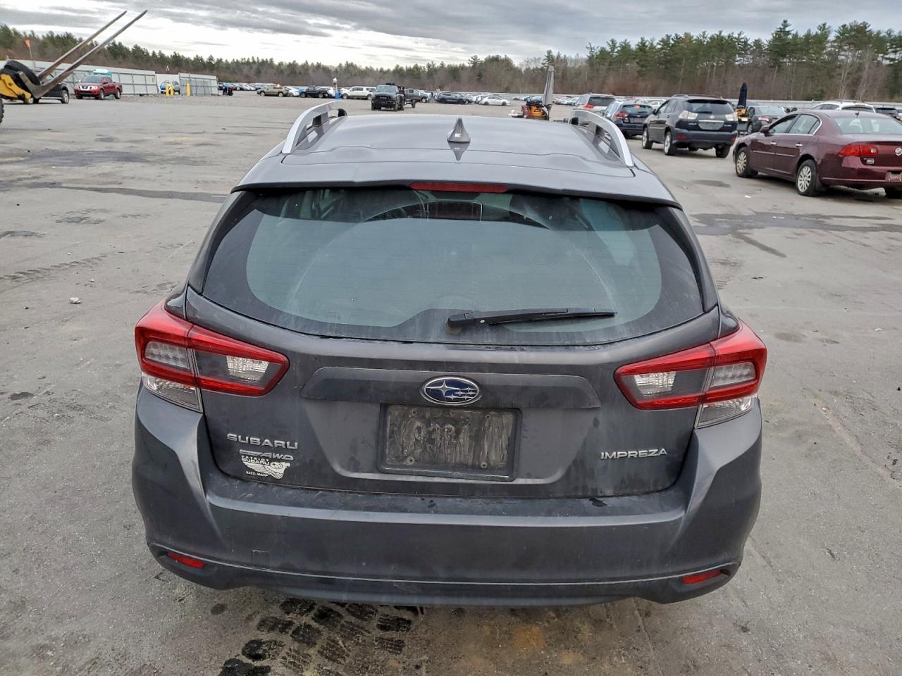 Subaru Impreza Premium Image 5