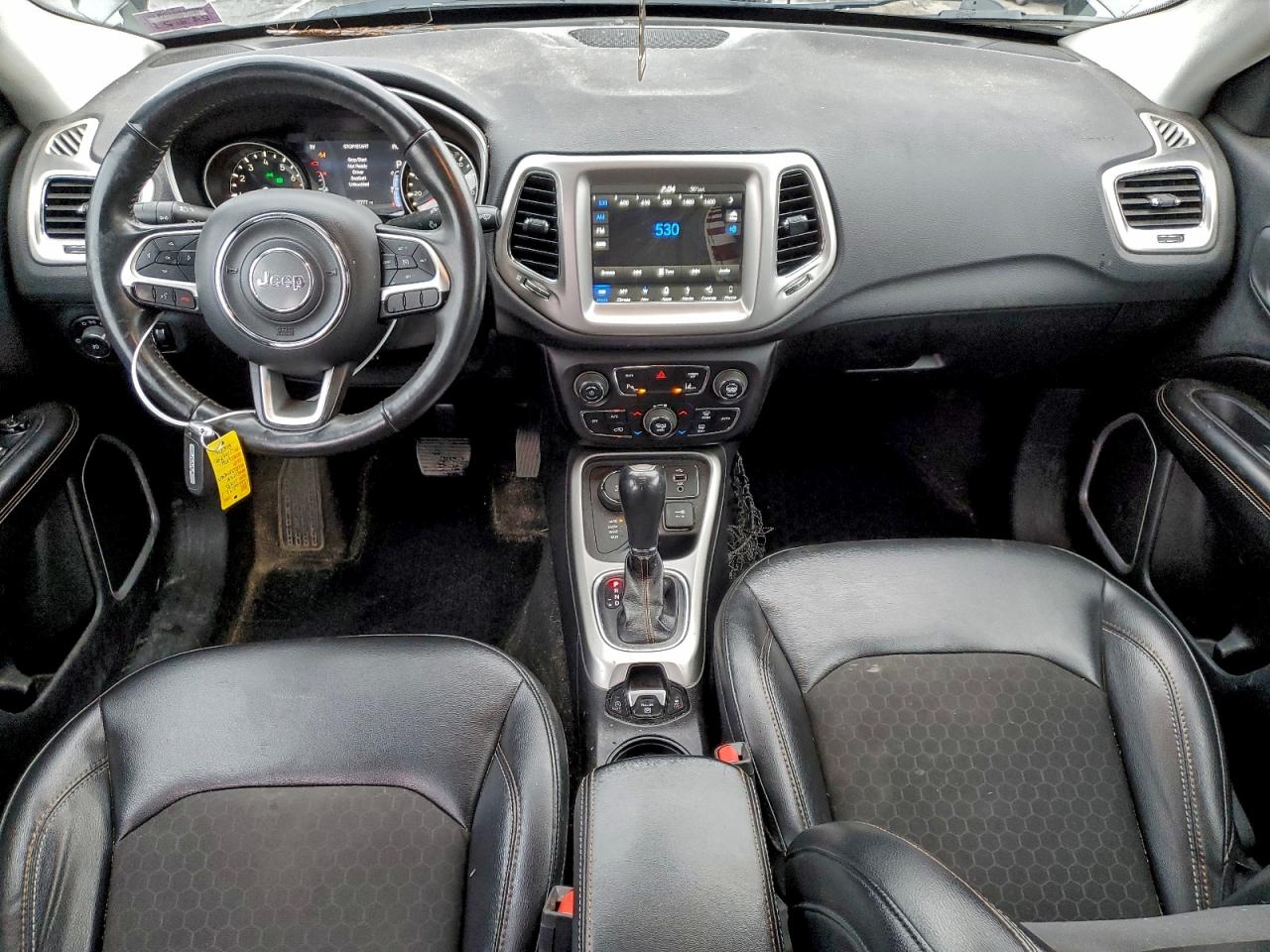Jeep Compass Latitude Image 3