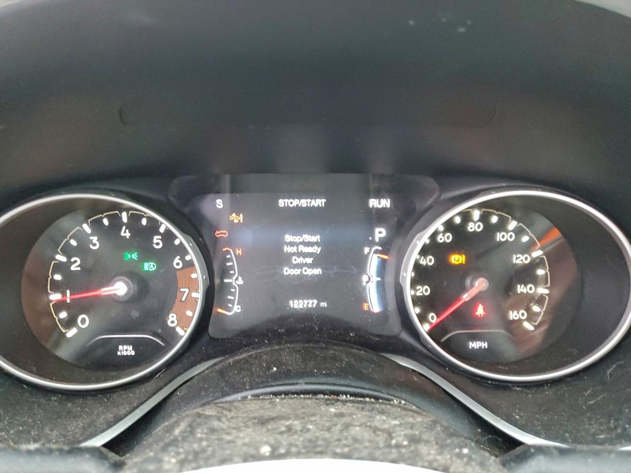 Jeep Compass Latitude Image 10