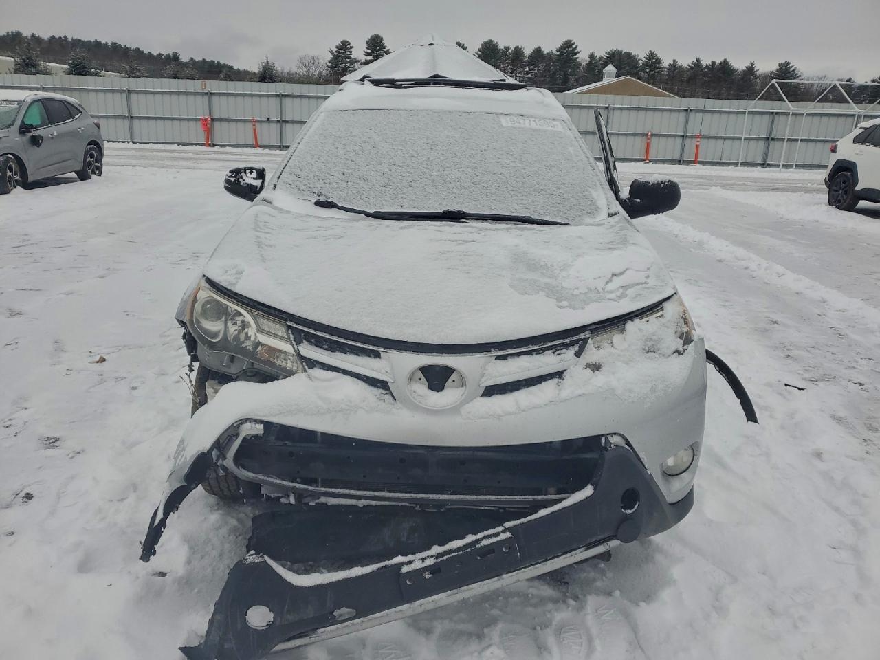 Toyota RAV4 Xle Image 4