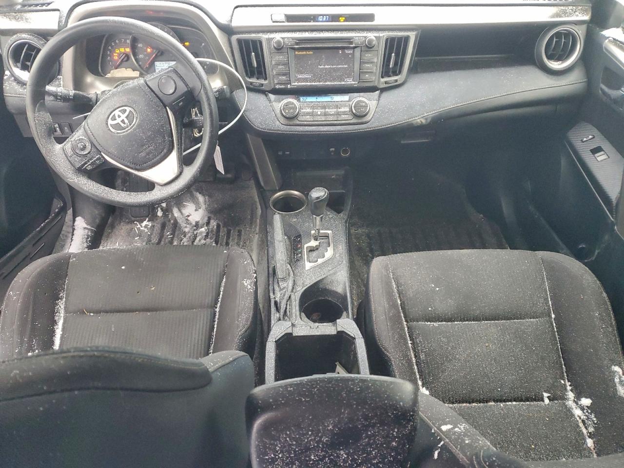 Toyota RAV4 Xle Image 13