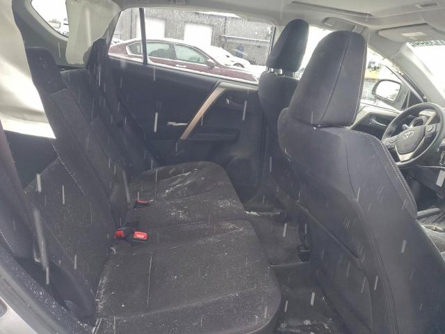 Toyota RAV4 Xle Image 12