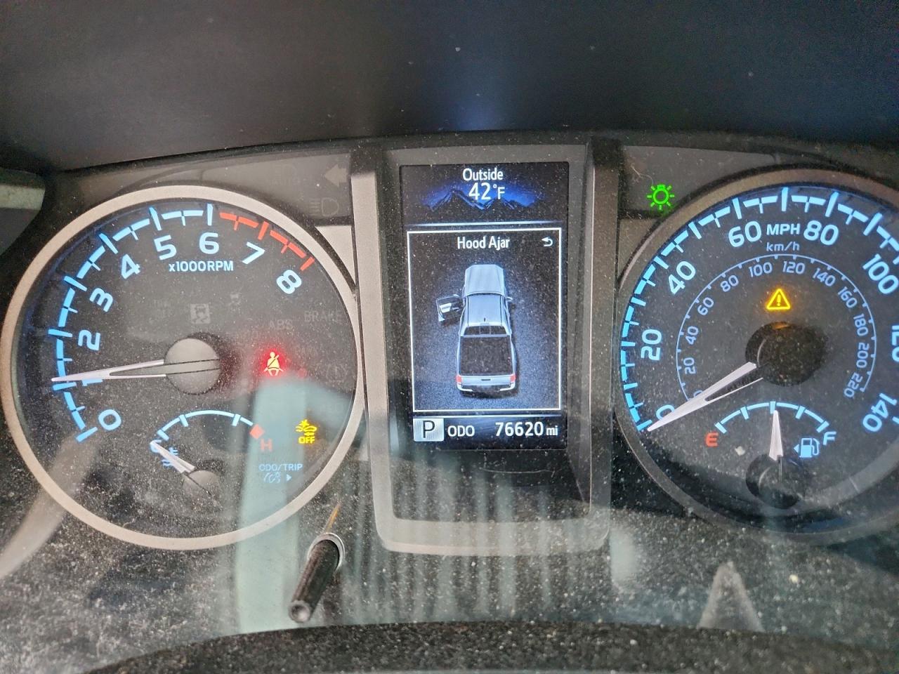 Toyota Tacoma Double Cab Image 6