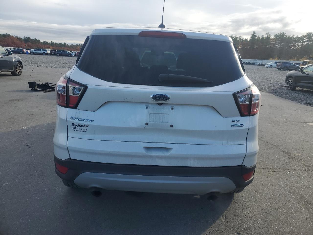 Ford Escape Se Image 6