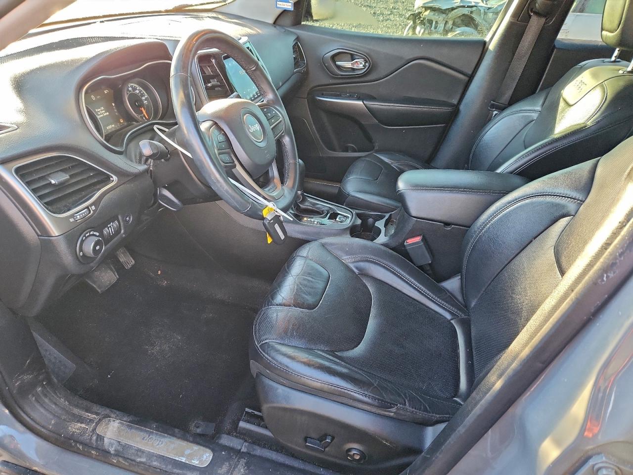 Jeep Grand Cherokee Limited Image 5