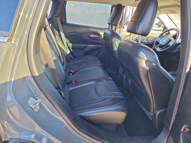 Jeep Grand Cherokee Limited Image 10