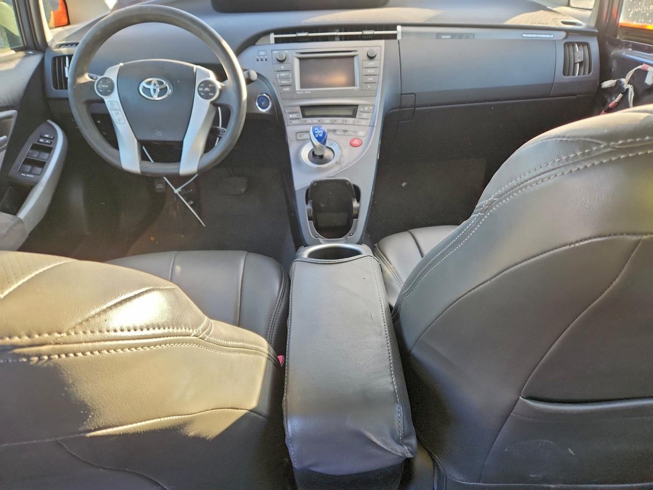 Toyota Prius Image 7