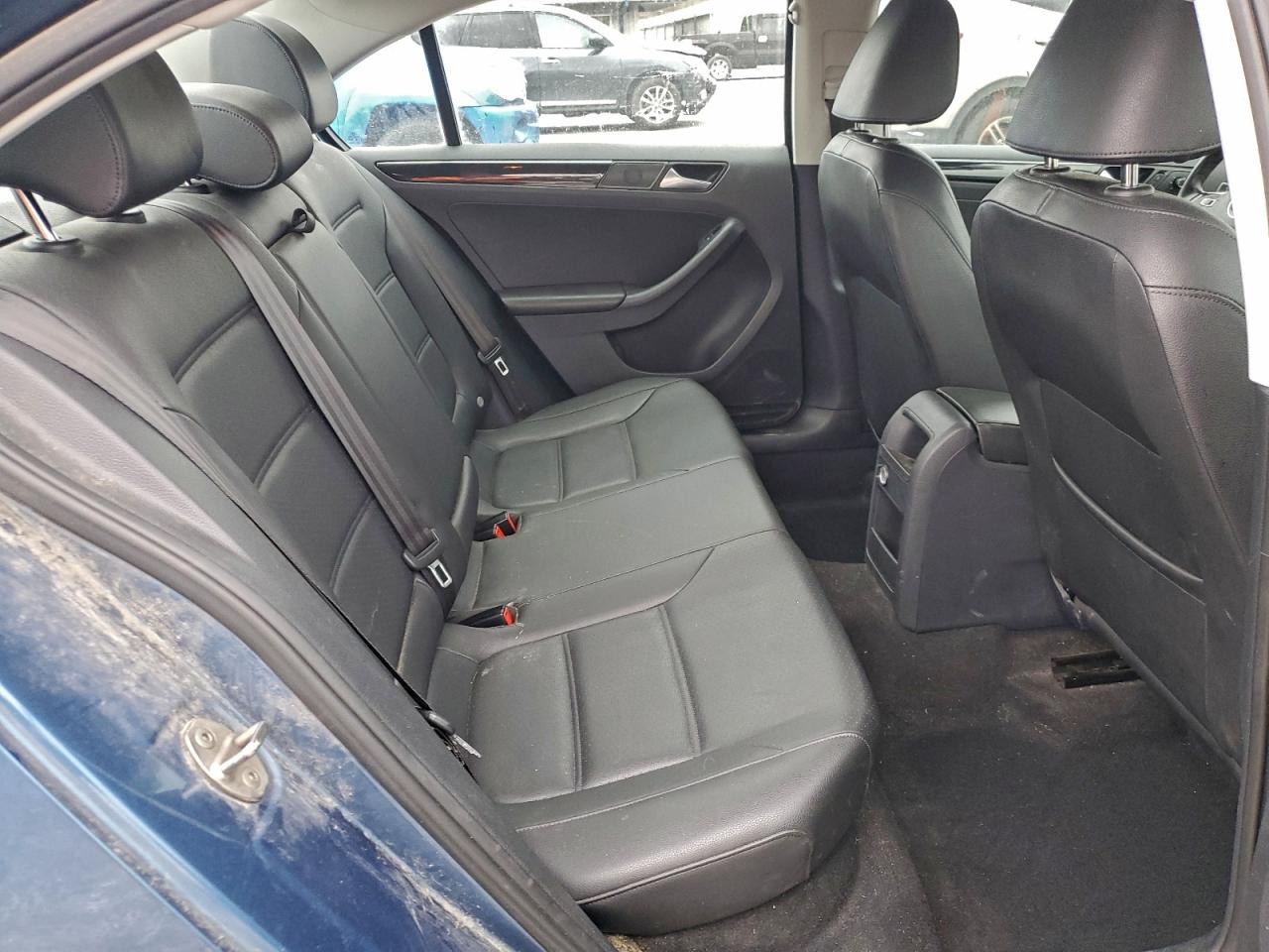 Volkswagen Jetta Sel Image 10