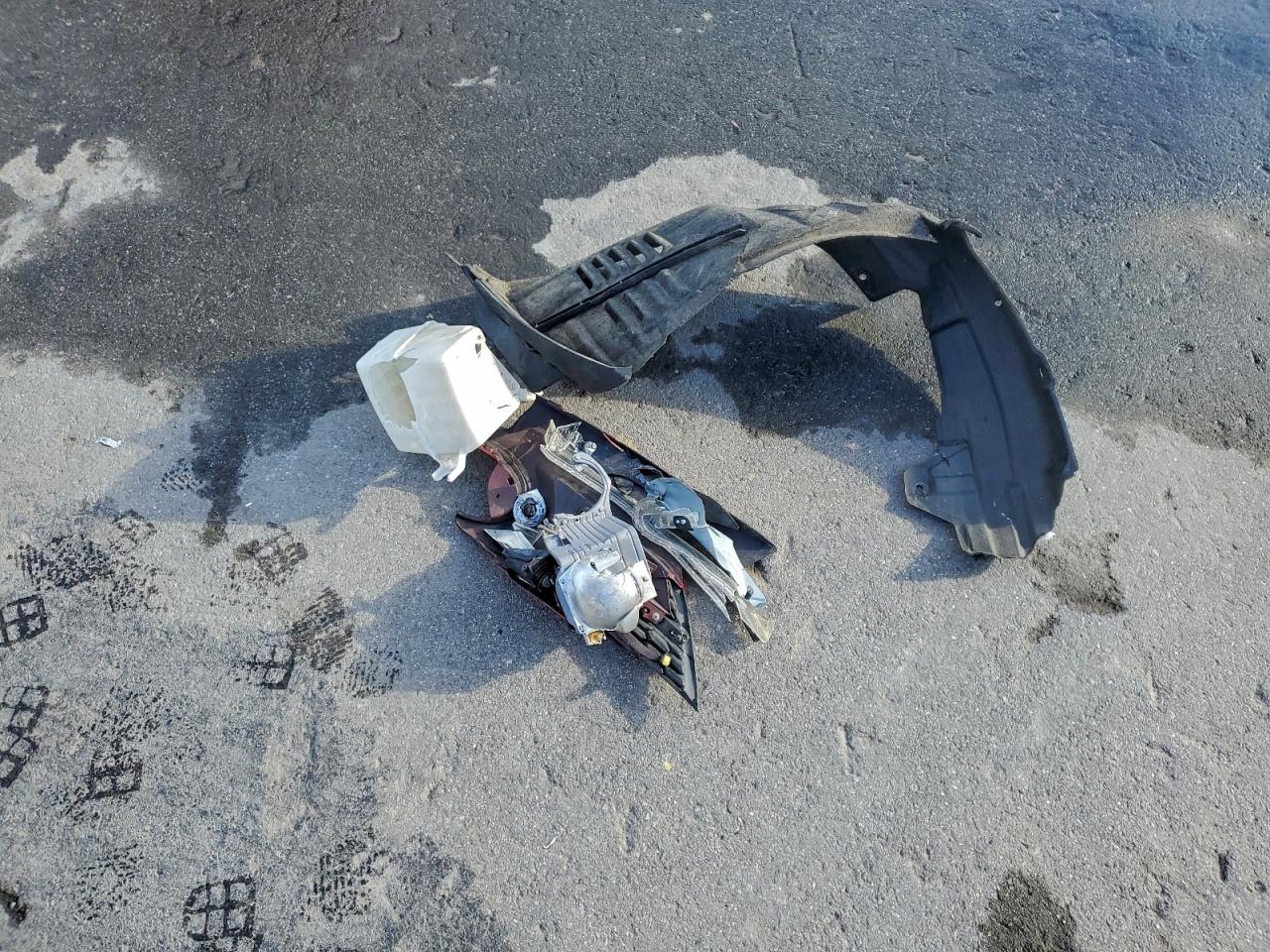 Toyota RAV4 Xle Image 13