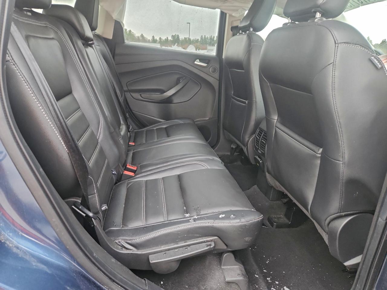 Ford Escape Titanium Image 9