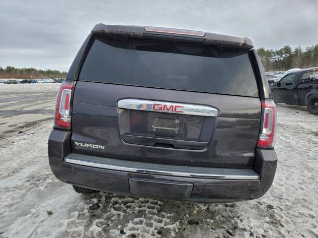 GMC Yukon Denali Image 7