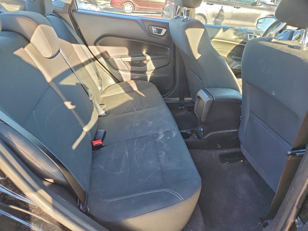 Ford Fiesta Se Image 5