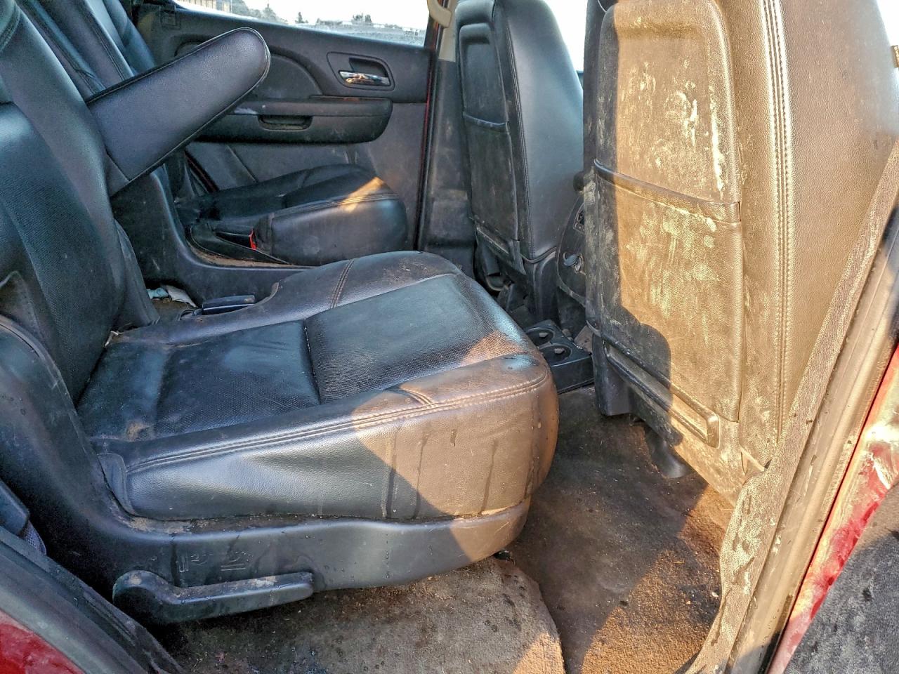 Chevrolet Tahoe K1500 Ltz Image 10