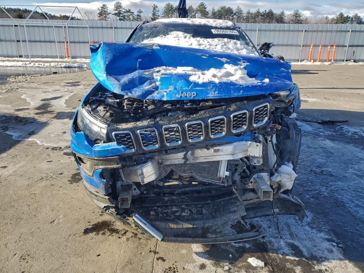 Jeep Compass Limited Image 9